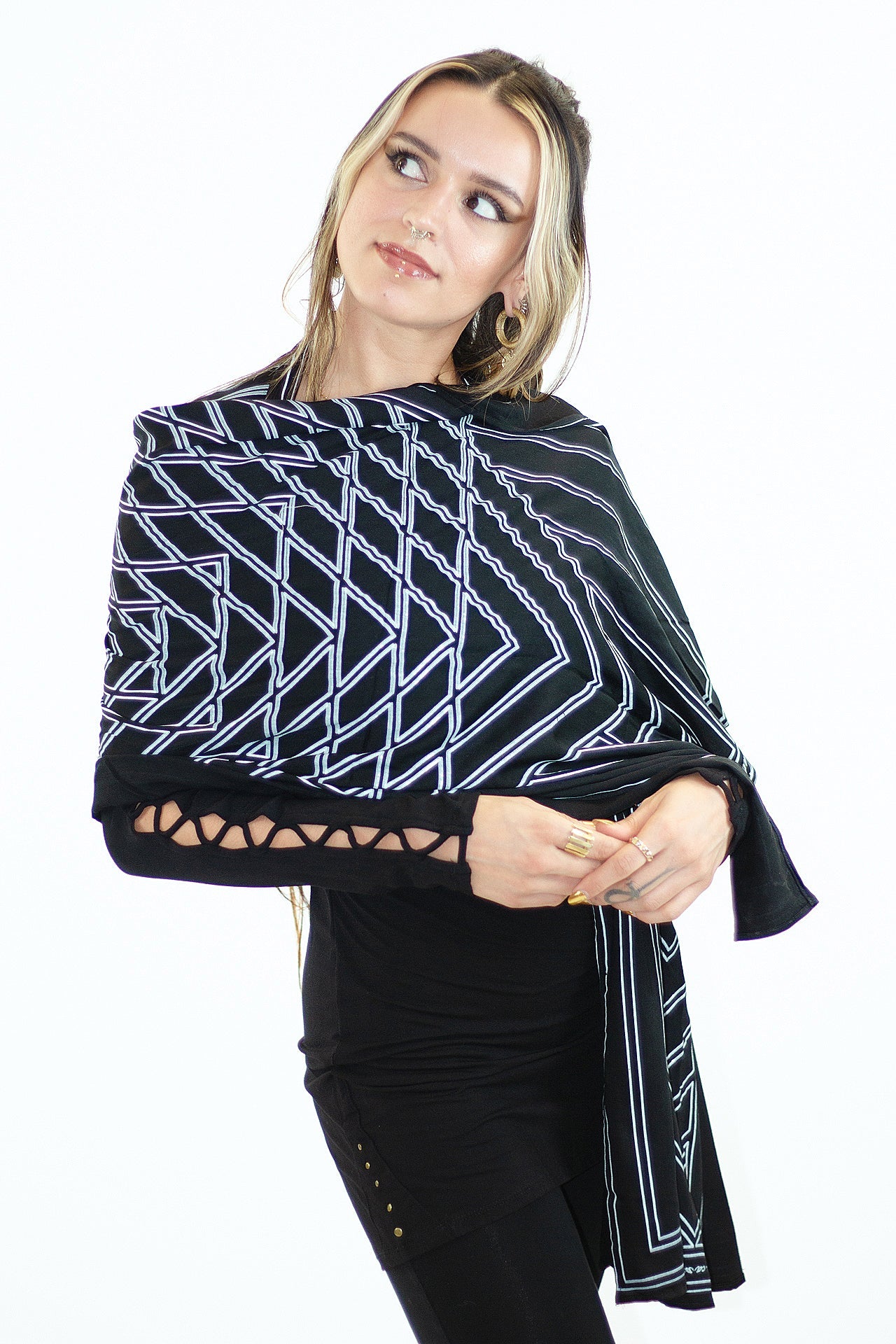 Cymatic Shawl - anahata designs/infiniti now