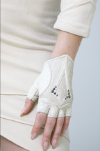 DragonScale gloves - anahata designs