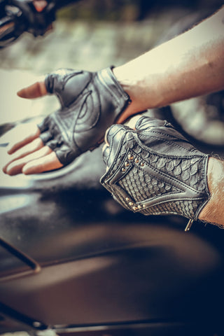 DragonScale gloves - anahata designs