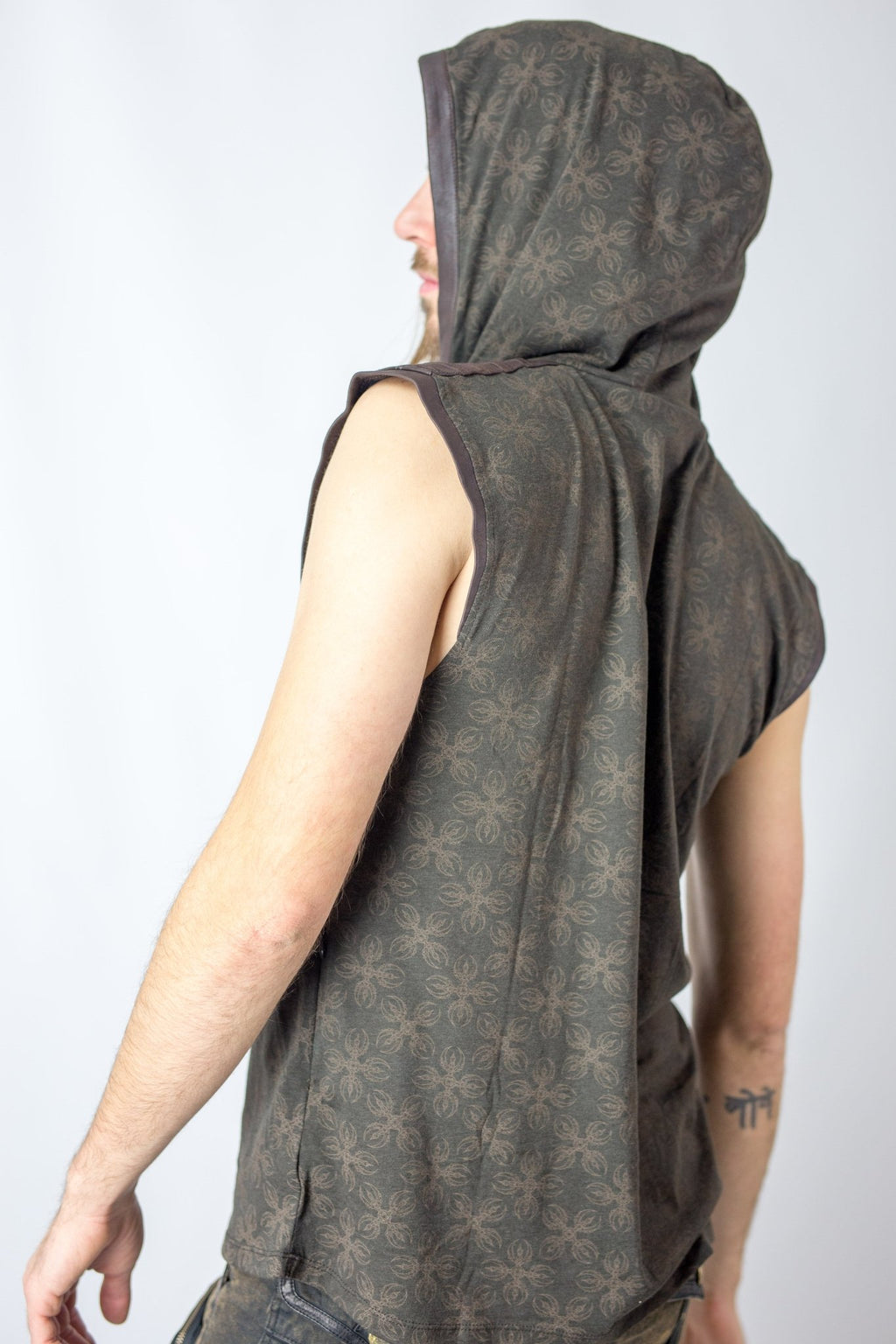 Further Tank - anahata designs