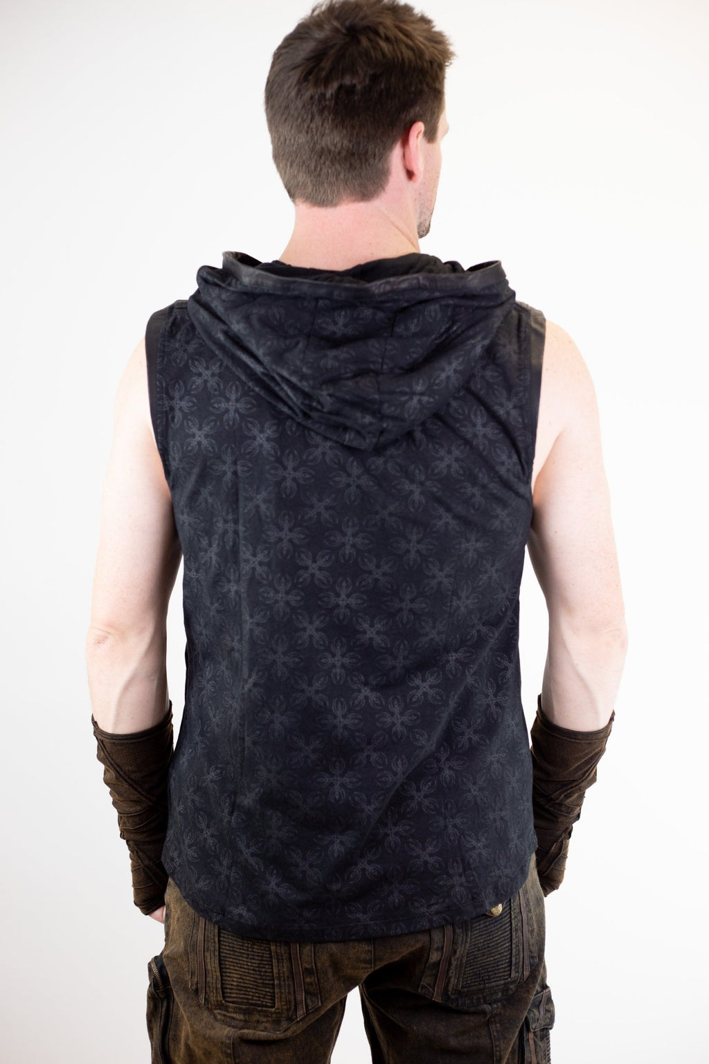 Further Tank - anahata designs/infiniti now