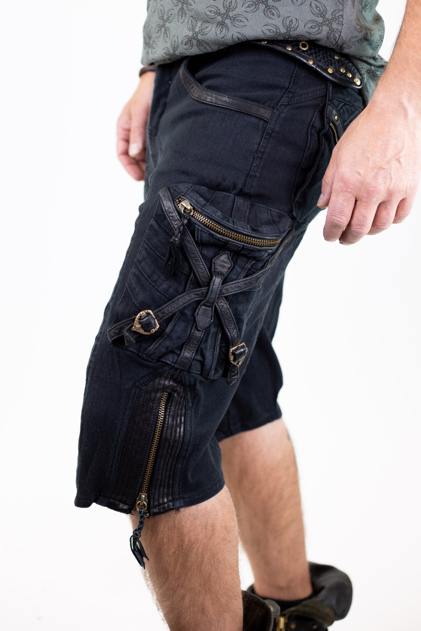 Nova Shorts - anahata designs/infiniti now