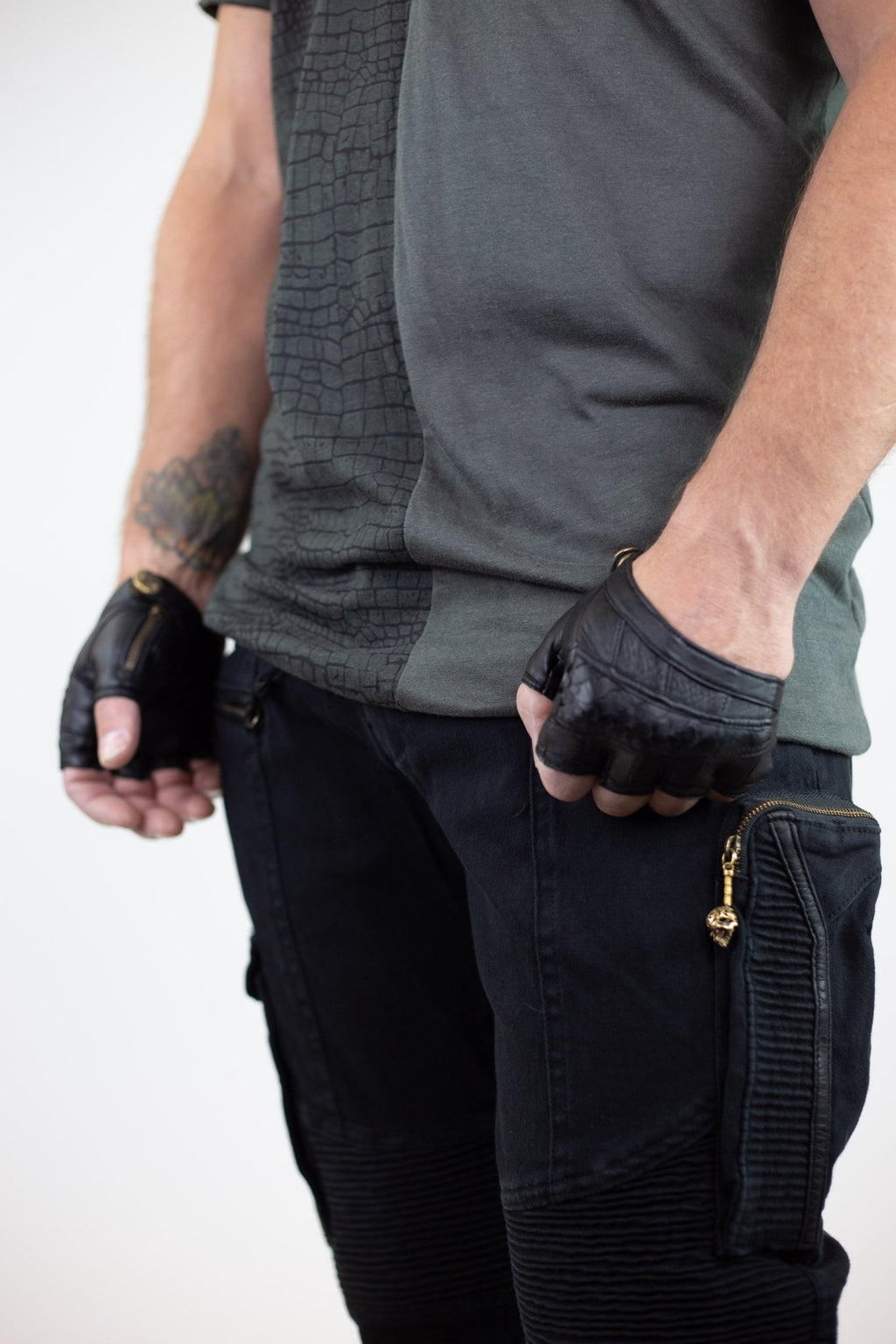 Racer Gloves - anahata designs/infiniti now
